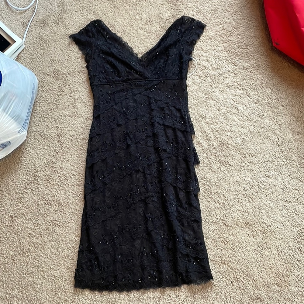 Black lace beaded dress - Picture 1 of 2
